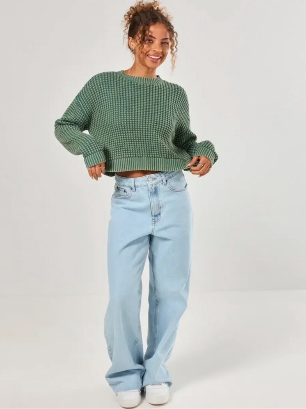 Hollister Small Green Cropped Oversized Waffle-Knit Crew Neck Sweater